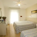 Hotel Miami 3*
