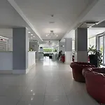 Ξενοδοχείο Miami 3*