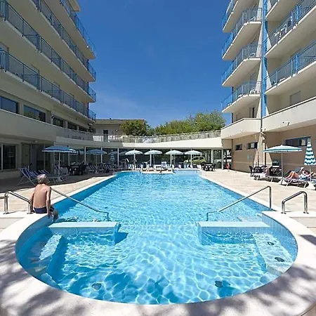 فندق Miami 3*