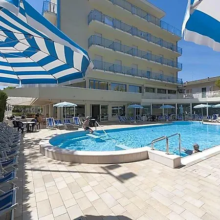 فندق Miami 3*
